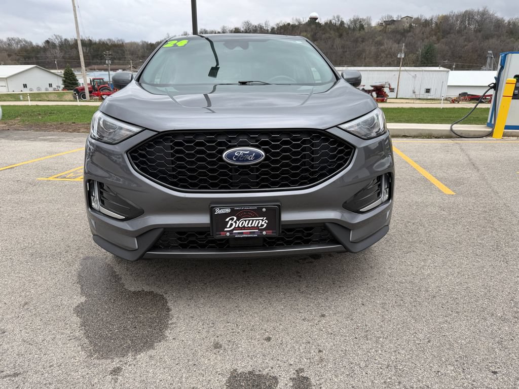 Used 2024 Ford Edge ST-Line AWD/4WD image 2