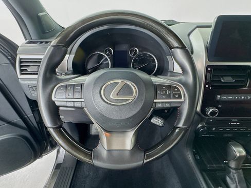 Used 2023 Lexus GX 460 Premium w/ Accessory Package AWD/4WD image 11