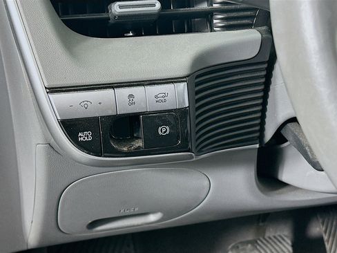 Used 2024 Hyundai Ioniq 5 SEL image 17