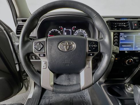 Used 2024 Toyota 4Runner SR5 AWD/4WD image 18
