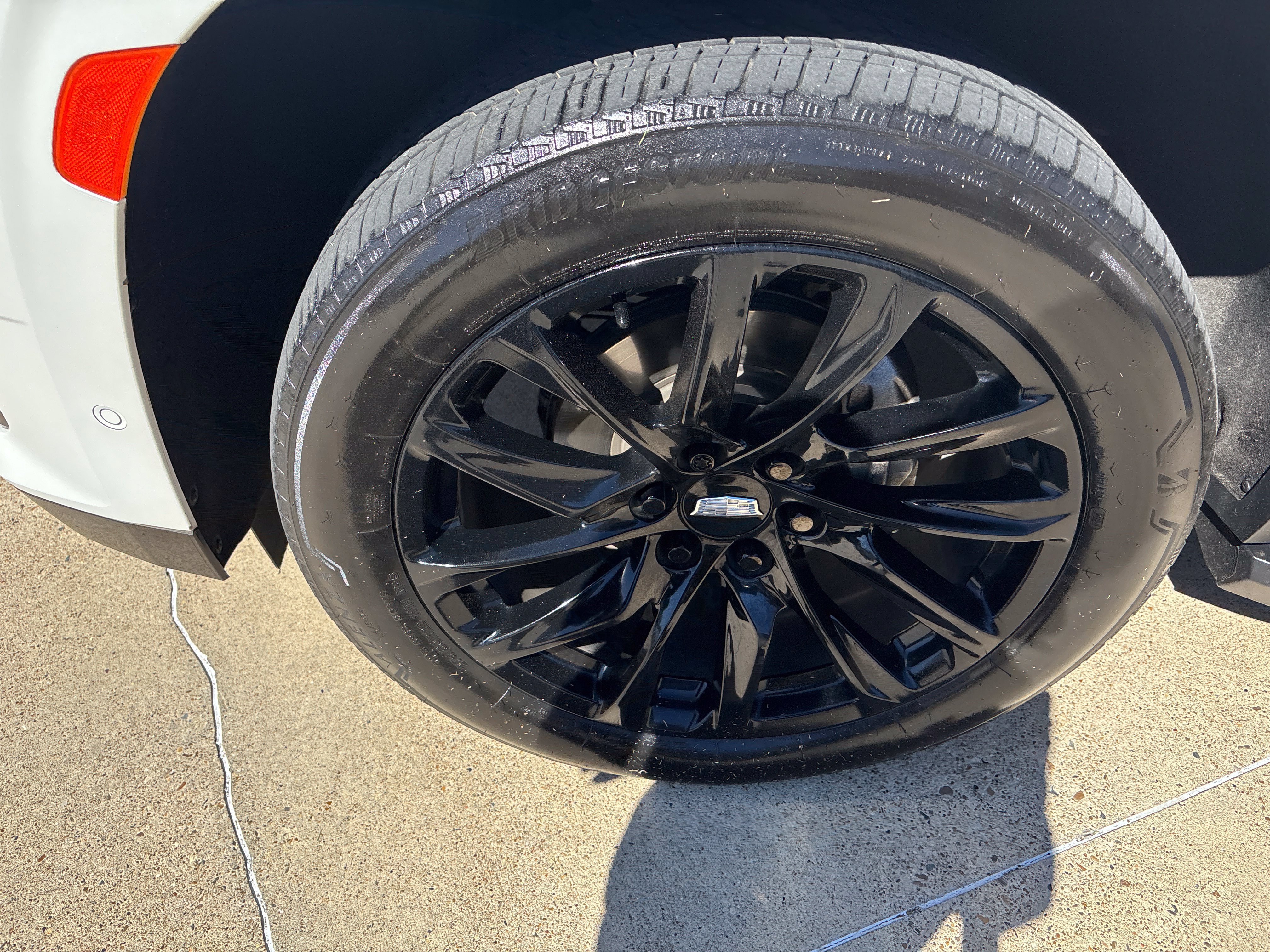 Used 2021 Cadillac Escalade Sport Platinum RWD image 17