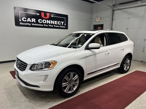 Used 2017 Volvo XC60 T5 Inscription w/ Preferred Option Package image 2
