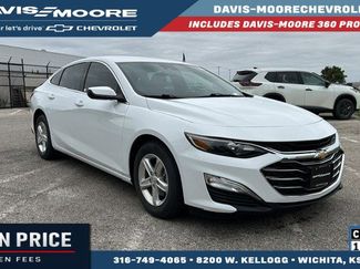 Used 2021 Chevrolet Malibu LS FWD video 1