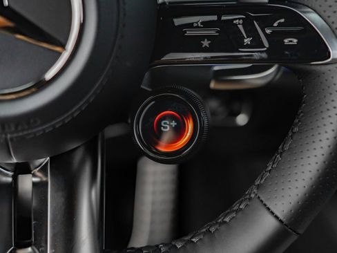New 2026 Mercedes-Benz GLE 53 AMG 4MATIC image 12