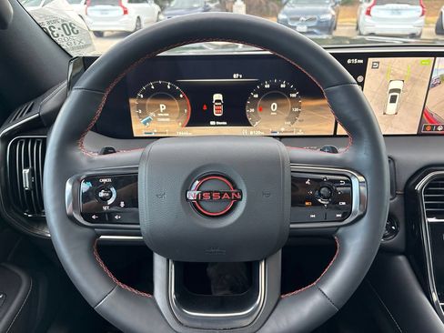 Used 2025 Nissan Armada PRO-4X w/ Pro-4X Premium Package AWD/4WD image 27