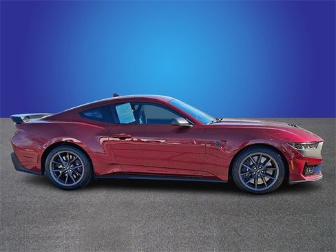 Used 2025 Ford Mustang Dark Horse image 4