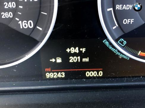 Used 2015 BMW 320i Sedan image 14