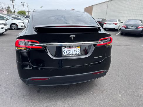 Used 2021 Tesla Model X Long Range AWD/4WD image 19