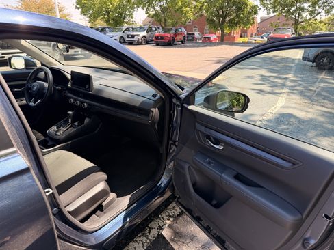 Used 2023 Honda CR-V EX image 15