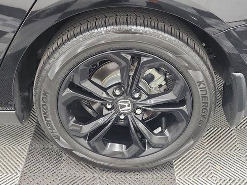 Used 2025 Honda Accord SE image 9