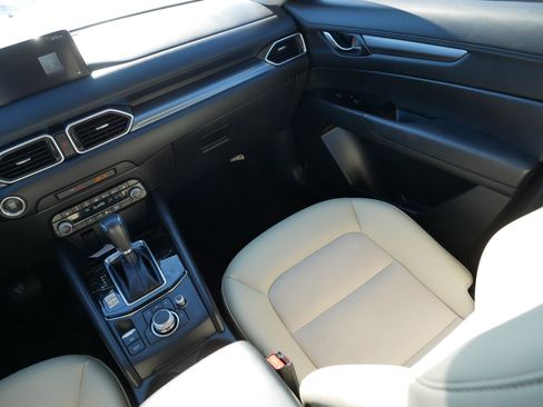 Used 2022 MAZDA CX-5 AWD 2.5 S w/ Select Package image 11