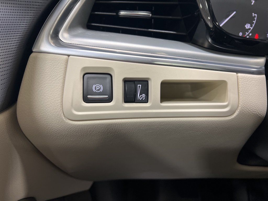 Used 2023 Cadillac XT5 Premium Luxury AWD/4WD image 30