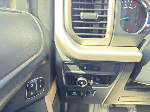 Used 2023 Ford Expedition Max XLT AWD/4WD image 23