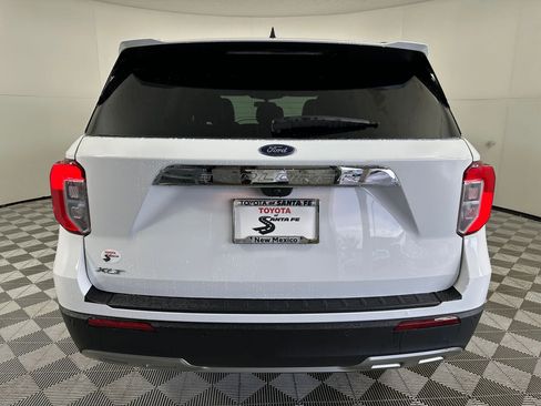 Certified 2024 Ford Explorer XLT w/ Equipment Group 202A image 9