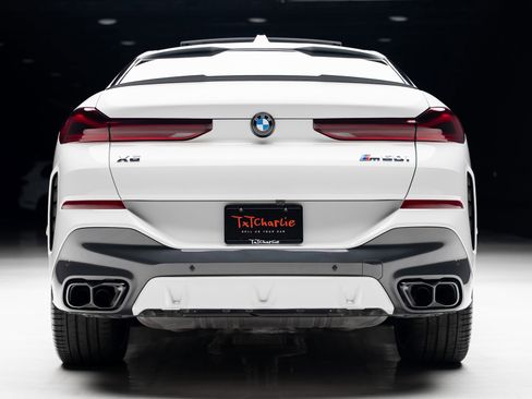 Used 2024 BMW X6 M60i w/ Dynamic Handling Package image 27