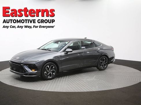 Used 2025 Hyundai Sonata SEL FWD image 57