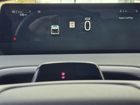 Used 2025 Ford Expedition Platinum w/ Driver's Package image 29