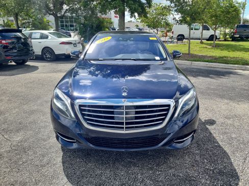 Used 2015 Mercedes-Benz S 550 4MATIC Sedan image 2