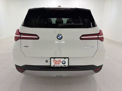 Used 2025 BMW X3 xDrive30i AWD/4WD image 4