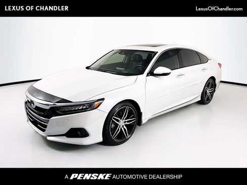 Used 2022 Honda Accord Touring image 1