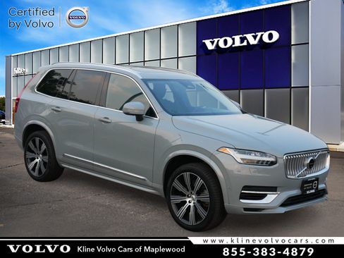 Used 2025 Volvo XC90 T8 Plus w/ Protection Package Premier AWD/4WD image 1