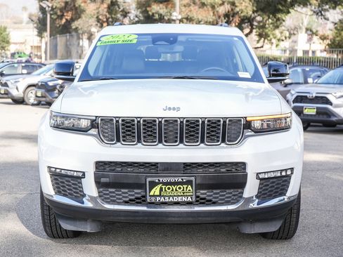 Used 2023 Jeep Grand Cherokee L Limited image 2