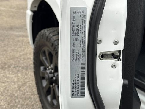 Used 2021 RAM 2500 Laramie image 35