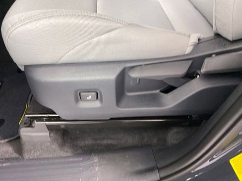 New 2026 Toyota Tacoma SR5 image 9