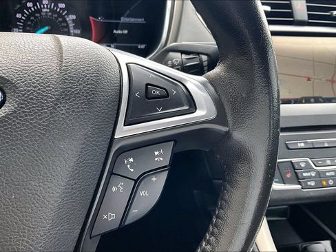 Used 2016 Ford Fusion SE w/ Equipment Group 202A FWD image 19