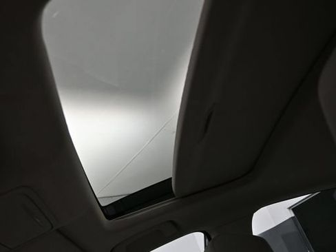Certified 2023 Honda Accord EX image 18