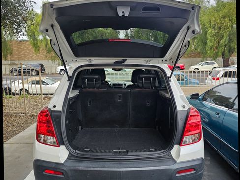 Used 2015 Chevrolet Trax LTZ image 14