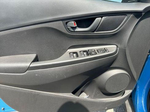 Used 2022 Hyundai Kona SEL w/ Cargo Package AWD/4WD image 12