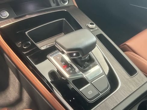 Used 2025 Audi Q5 2.0T Premium Plus image 14