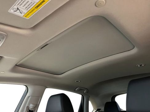 New 2026 Honda HR-V EX-L image 23