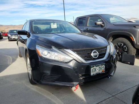 Used 2018 Nissan Altima 2.5 S w/ S Convenience Package image 2