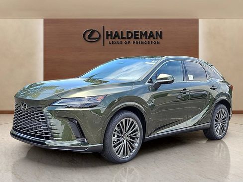 New 2026 Lexus RX 450h AWD image 2