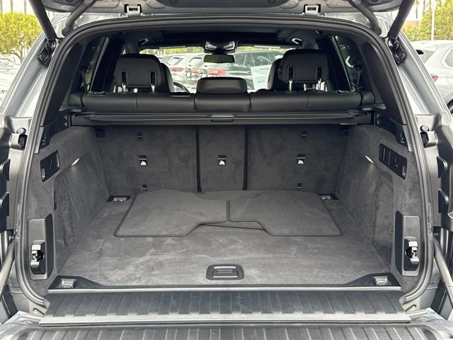 Used 2026 BMW X5 sDrive40i w/ Premium Package RWD image 16