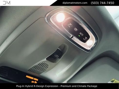Used 2022 Volvo S60 T8 R-Design Expression w/ Premium Package AWD/4WD image 40