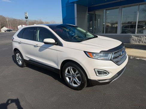Used 2017 Ford Edge Titanium w/ Equipment Group 301A image 2