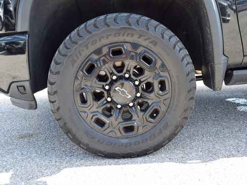 Used 2024 Chevrolet Silverado 2500 High Country w/ Midnight Edition AWD/4WD image 23