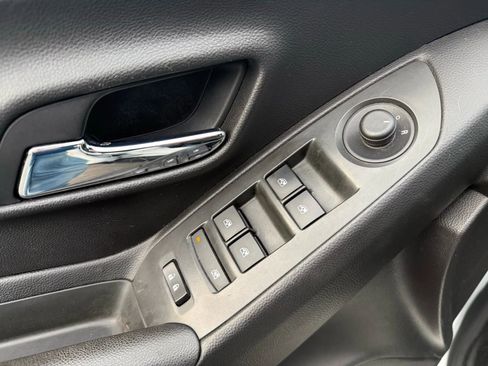 Used 2017 Chevrolet Trax LT w/ Driver Confidence Package image 10