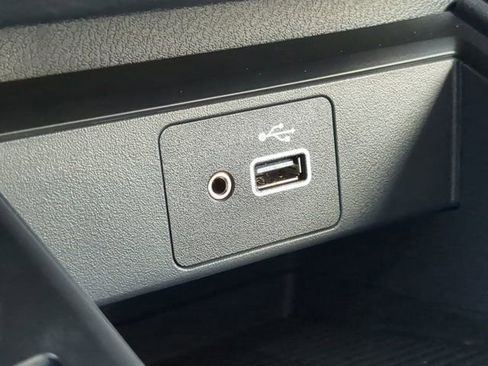 Used 2025 Nissan Kicks S FWD image 21