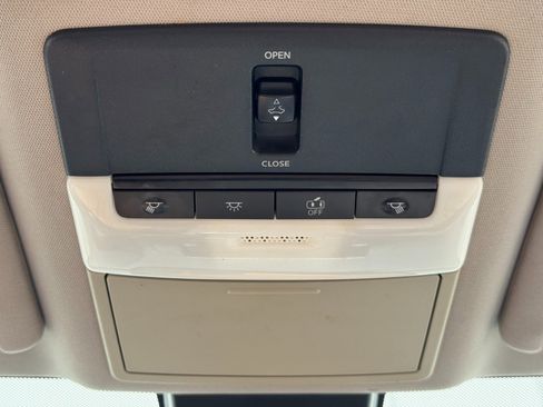 Used 2019 Nissan Altima 2.5 SV FWD image 30