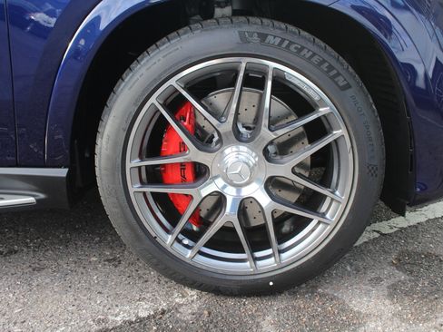 New 2026 Mercedes-Benz GLE 63 AMG S image 10