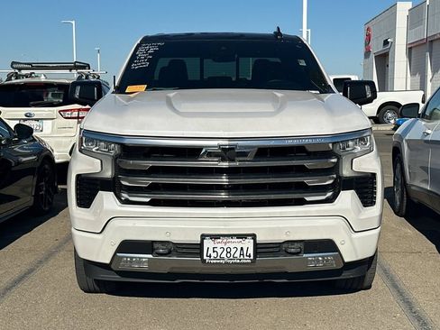 Used 2024 Chevrolet Silverado 1500 High Country w/ Technology Package AWD/4WD image 3