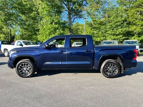 Used 2024 Toyota Tundra Platinum AWD/4WD image 12