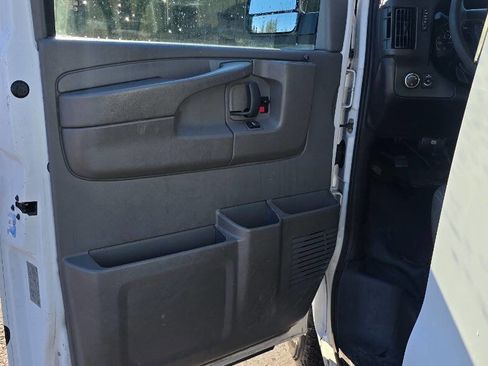 Used 2013 Chevrolet Express 3500 LS w/ Power Package image 10