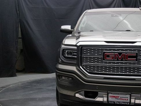 Used 2017 GMC Sierra 1500 Denali image 5