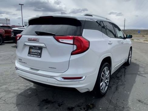 Used 2023 GMC Terrain Denali w/ LPO, Floor Liner Package AWD/4WD image 8