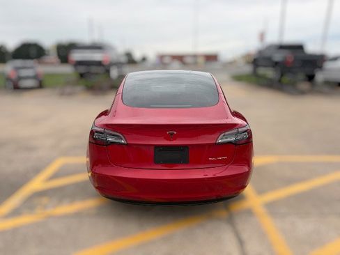 Used 2022 Tesla Model 3 Long Range AWD/4WD image 10